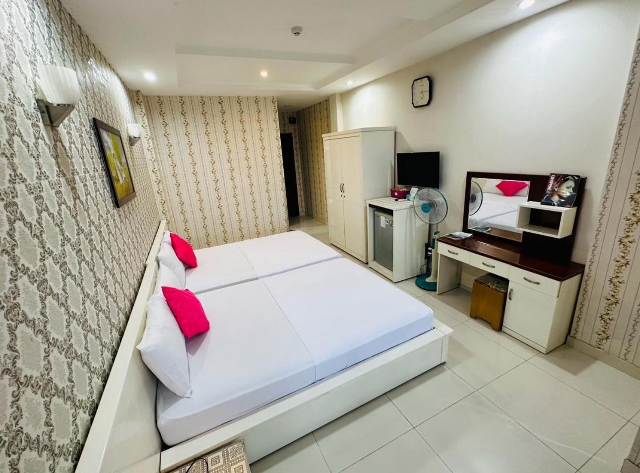 Redflower Hotel Ciudad Ho Chi Minh  Exterior foto